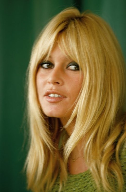 j'adore bardot November 21 2010 in fashion women Leave a comment